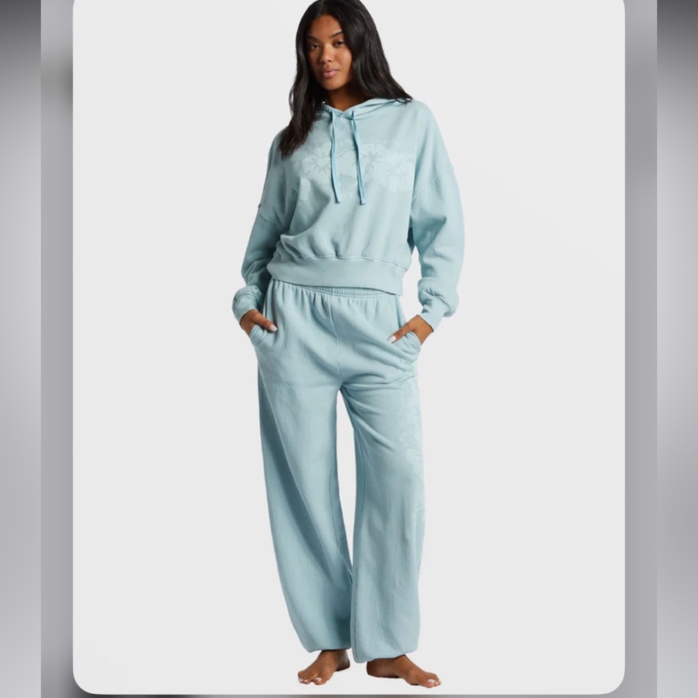 NWT Billabong Women's easy to love sweat Pants- S - Picture 5 of 11
